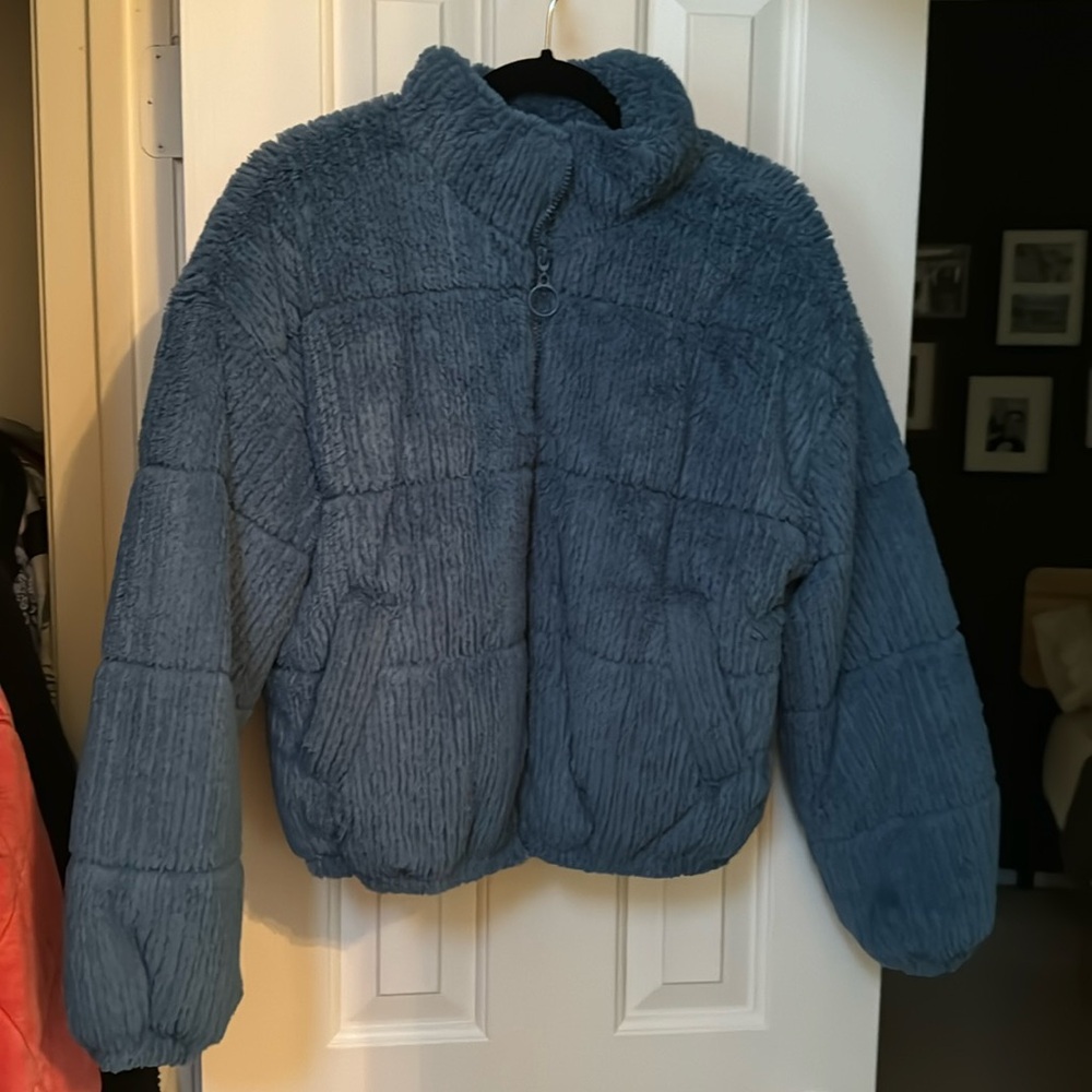 Light Blue Ribbed-Fur Puffer Coat- Wild Fable size small